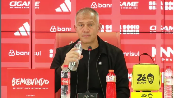 Eduardo Baptista é apresentado pelo Internacional. Reprodução/SC Internacional.
