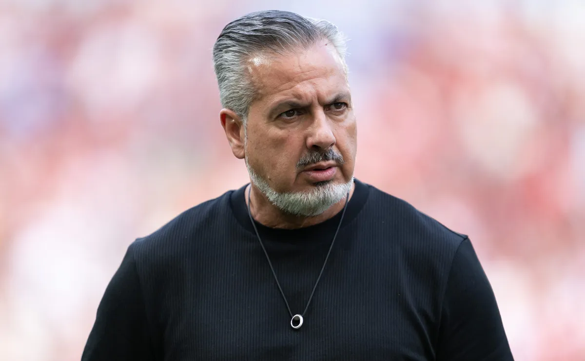 José Boto expõe trabalho realizado no Flamengo durante evento em Portugal