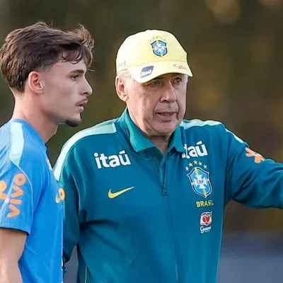 Opinião: Ancelotti errou escolhendo Douglas Luiz ao invés de Bidon
