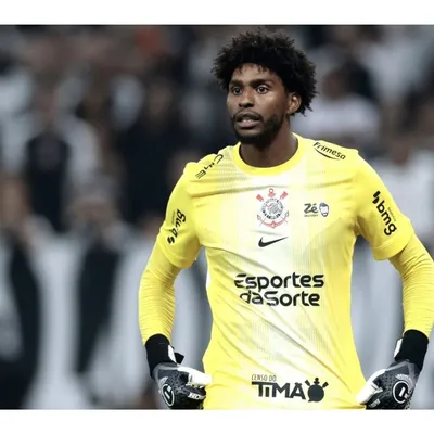 Estudo revela os jogadores mais superestimados do Brasileirão