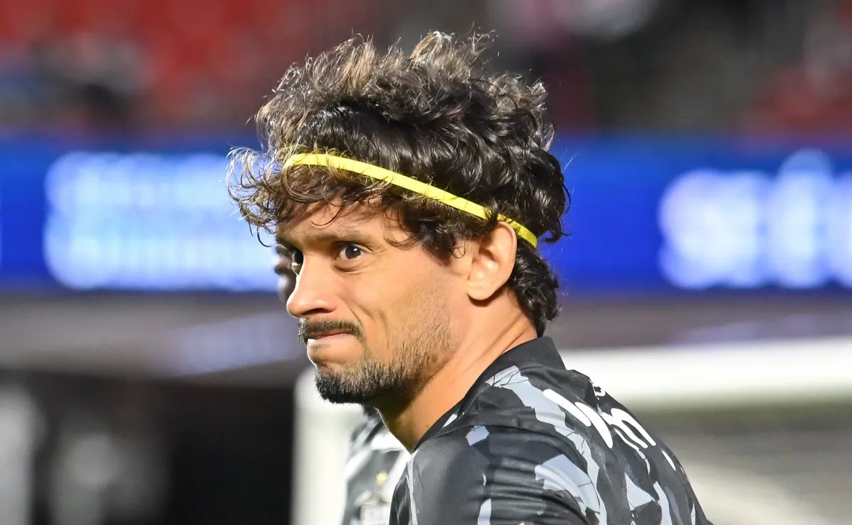 Scarpa explica negociação com São Paulo e por que ficou no Atlético-MG: “Meu tempo no Galo não terminou”