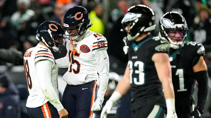 Bears x Eagles. (Photo by Mitchell Leff/Getty Images)