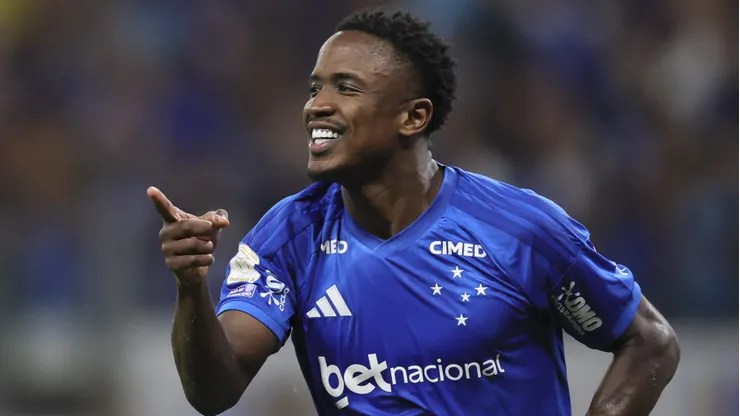 Sinisterra, atacante colombiano do Cruzeiro - Foto: Gilson Lobo/AGIF