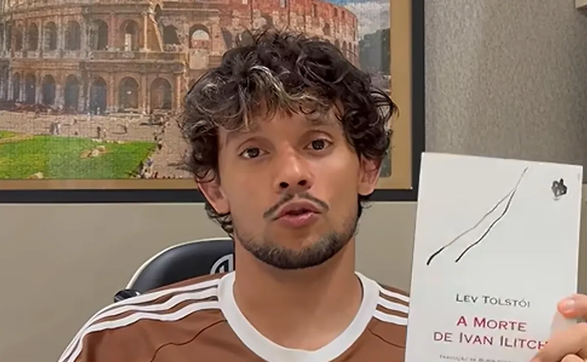 Torcedores do Atlético criam clube de leitura inspirado em Gustavo Scarpa e inspiram outras torcidas
