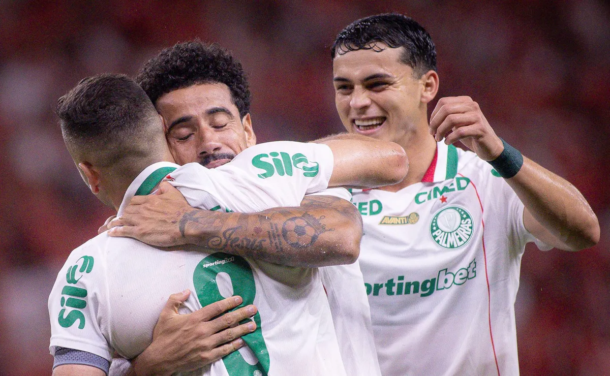 Elenco blindado? Veja quem está chegando perto do fim de contrato no Palmeiras