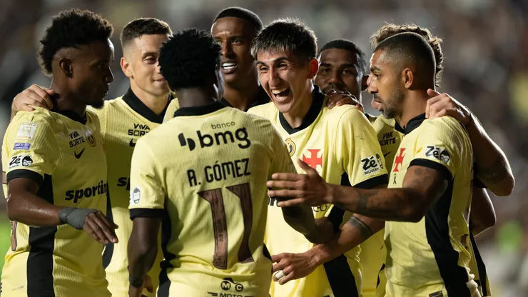 Equipe do Vasco. Foto: Jorge Rodrigues/AGIF
