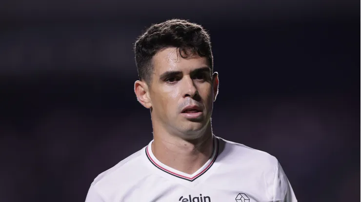 Oscar durante a sua passagem pelo São Paulo em 2025