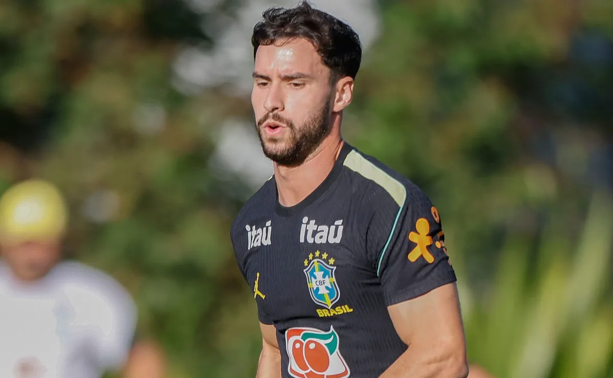 Martinelli revela dicas de Thiago Silva para a Seleção Brasileira e enaltece o Fluminense