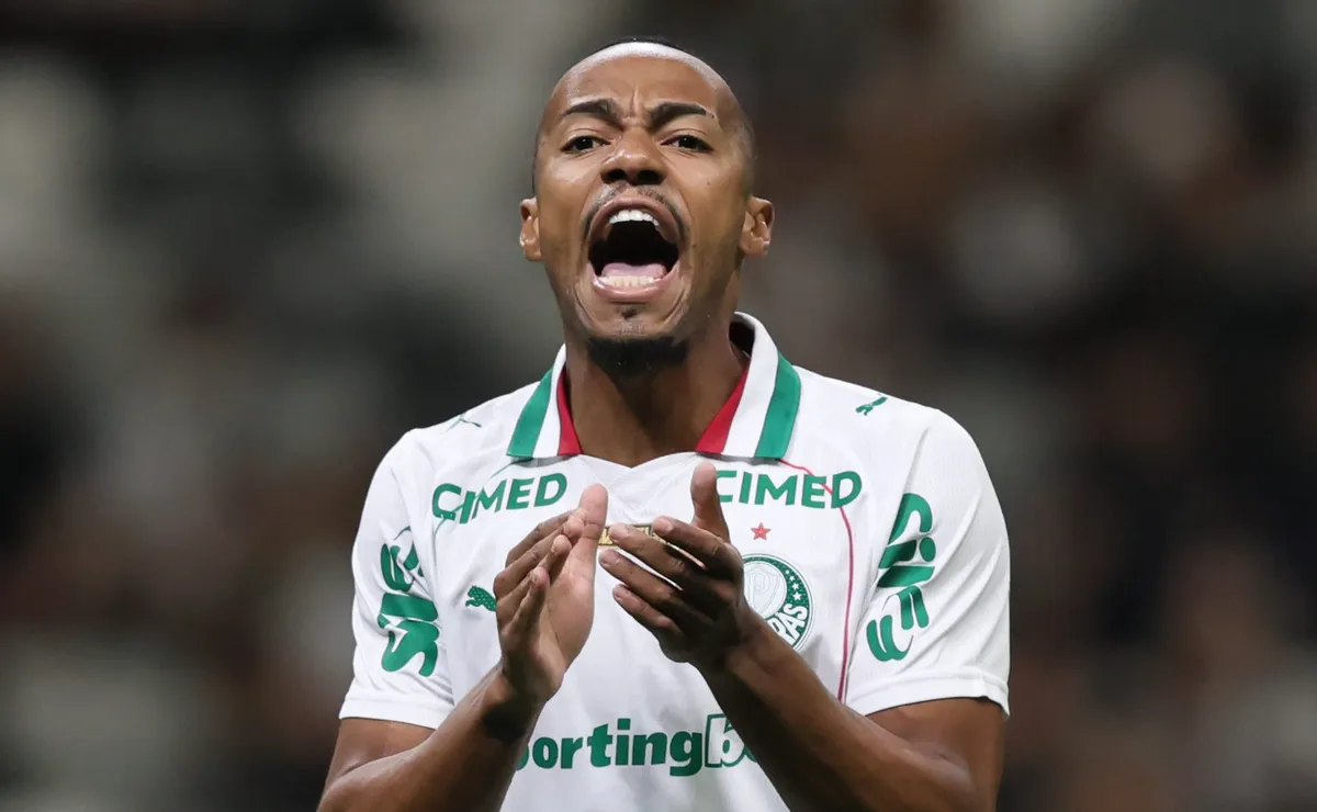 Marlon Freitas assume função híbrida e coloca uma questão no Palmeiras de Abel