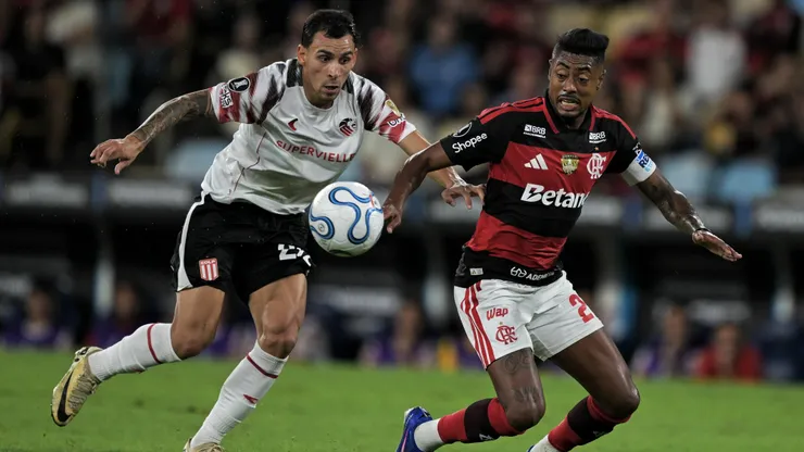 jogador do Flamengo durante partida contra o Estudiantes no estadio Maracana pelo campeonato Copa Libertadores 2026.