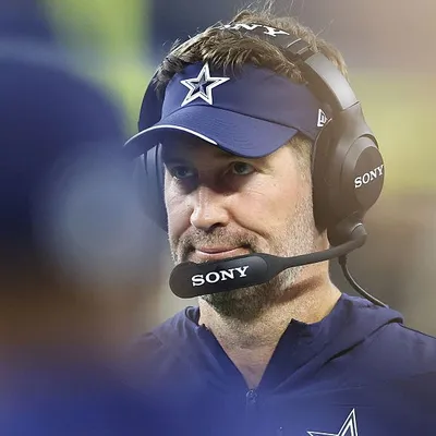 Técnico do Cowboys opina sobre estado do gramado do Maracanã