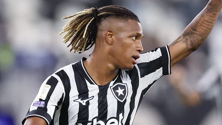 Danilo é bem avaliado no mercado. Foto: Vitor Silva/Botafogo.