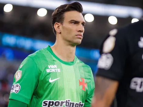 Goleiro Léo Jardim afirma que Pedrinho salvou o Vasco