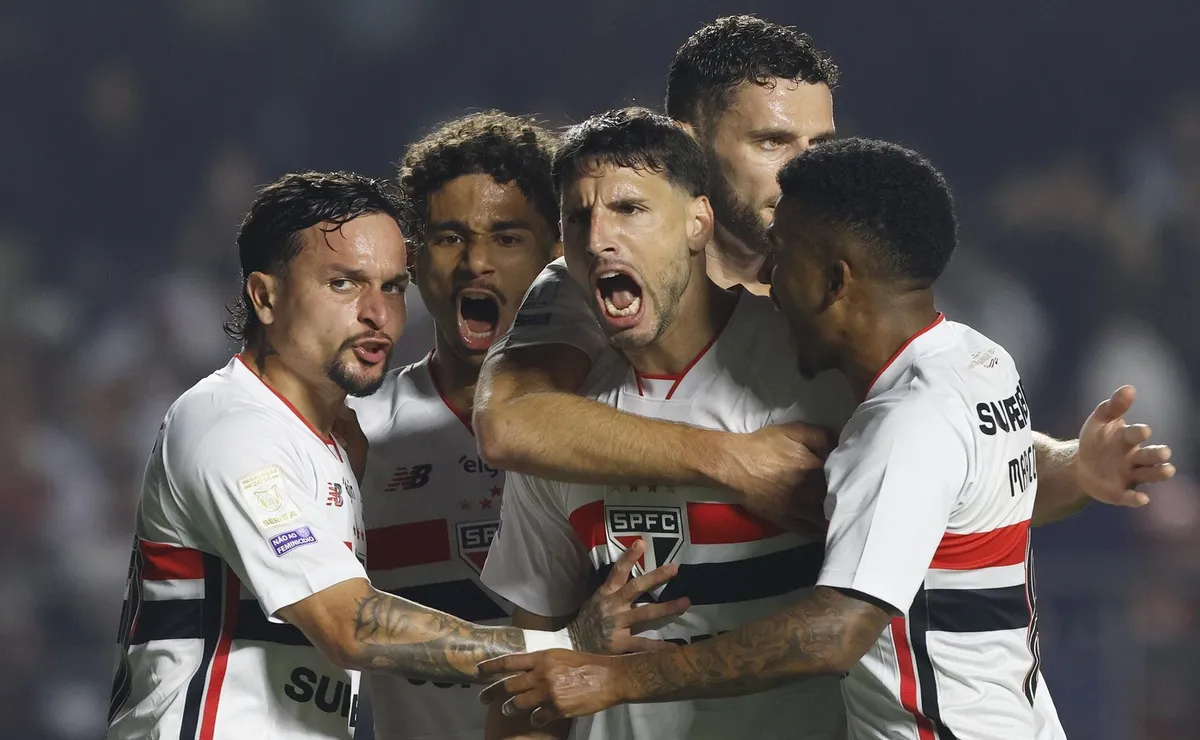 São Paulo chega ao quarto mês de direitos de imagem atrasados com elenco