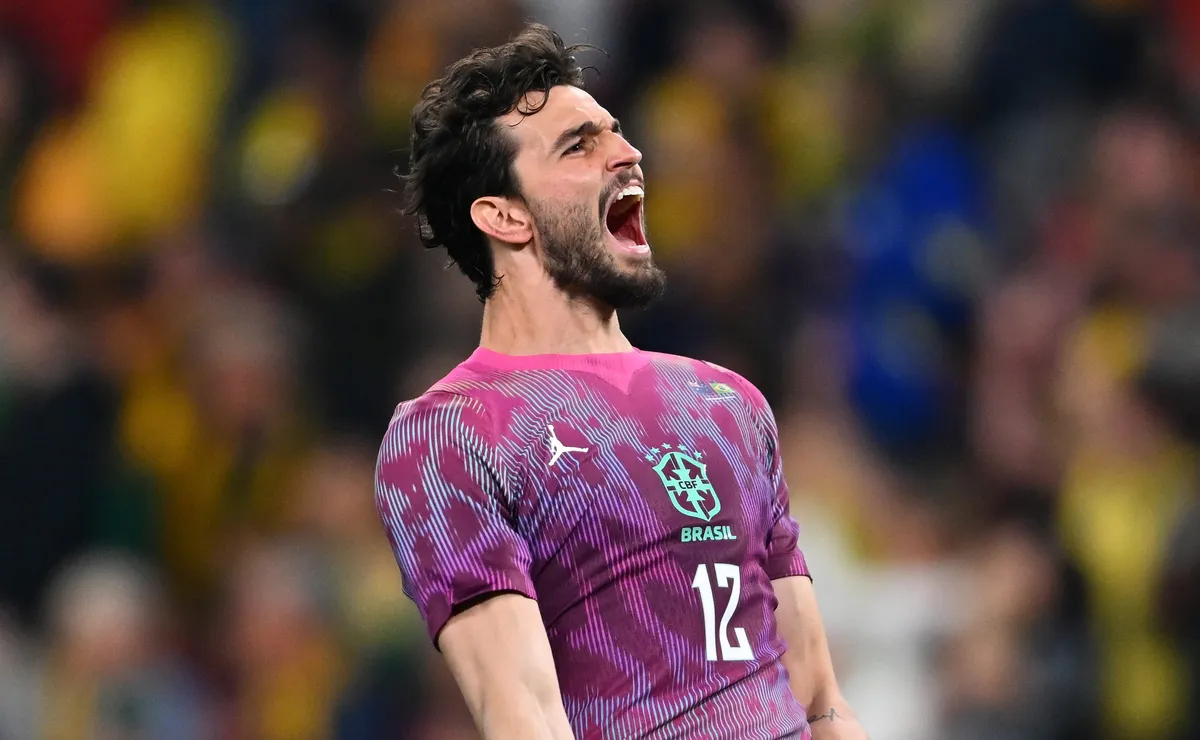 Otávio estreia pela Seleção Brasileira, mas acaba falhando em gol sofrido e repercute