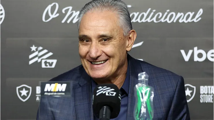 Tite vem agradando o elenco. Foto: Vitor Silva/Botafogo.