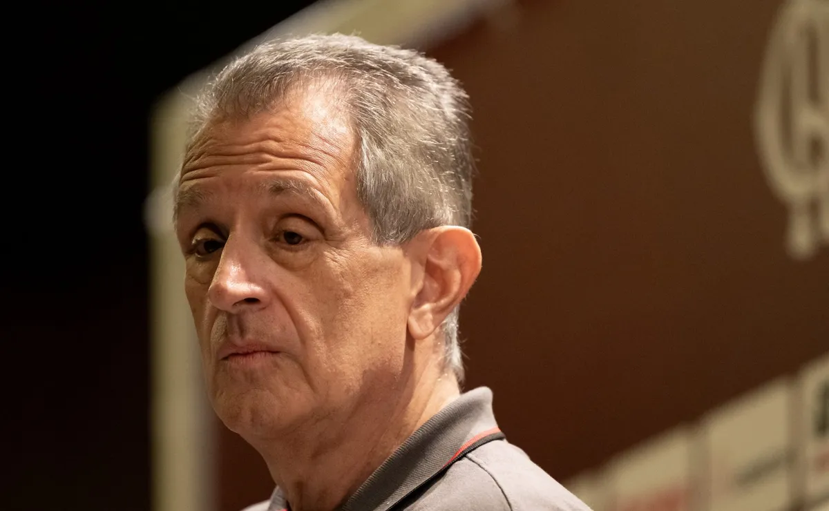 Diretoria do Flamengo já prevê reformulação no elenco após o fim da temporada