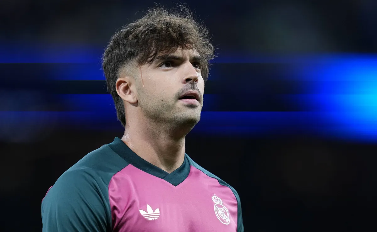 Zagueiro do Real Madrid sofre lesão idêntica à de Paulinho, do Palmeiras; compare os casos