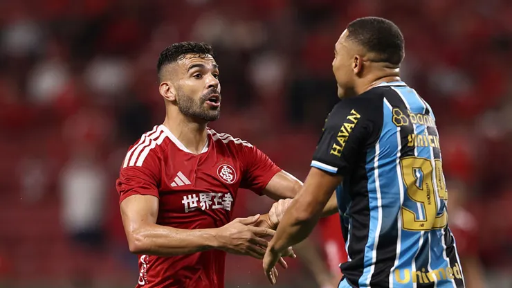 Gre-Nal 455 terá árbitro Fifa. Pedro H. Tesch/Getty Images.