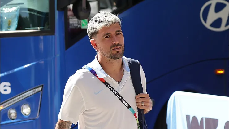 Giorgian de Arrascaeta jogador do Flamengo se lesionou durante amistoso pelo Uruguai contra a Coreia do Sul