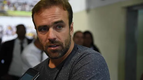 Roger Flores critica trabalho de Ancelotti na Seleção Brasileira