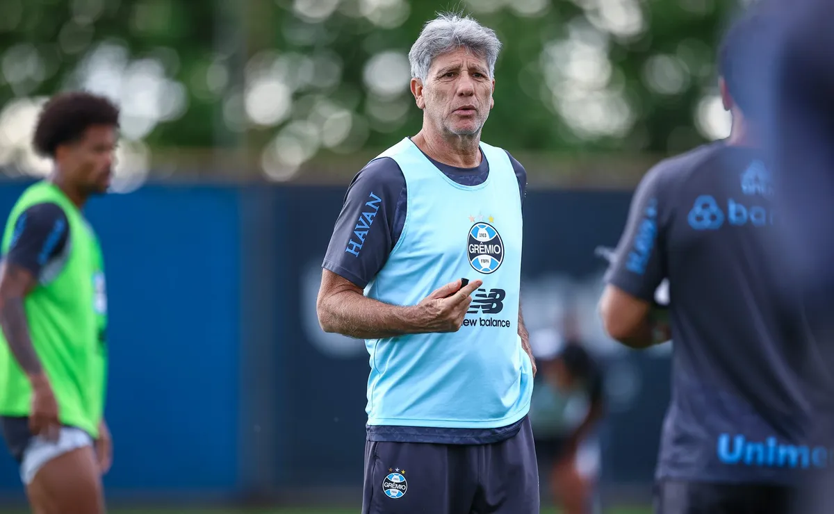 Renato abre espaço para a base no Grêmio, mas quem pode ganhar minutos na reta final?