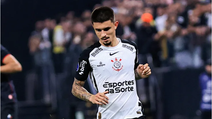 Léo Maná jogou muito pouco no Criciúma em 2026.