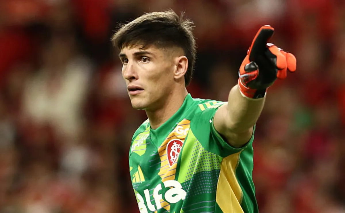 Sergio Rochet ainda não treina como titular e Inter avalia retorno contra o Corinthians