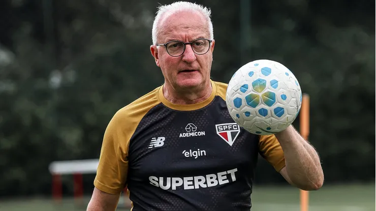 Técnico do São Paulo - Foto: Erico Leonan / São Paulo FC
