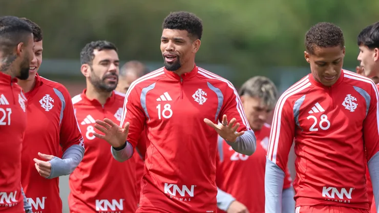 Juninho pode ser titular contra o Corinthians. Divulgação/Ricardo Duarte/SC Internacional.
