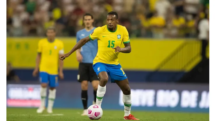 Edenilson em jogo do Brasil em 2021. Divulgação/CBF.