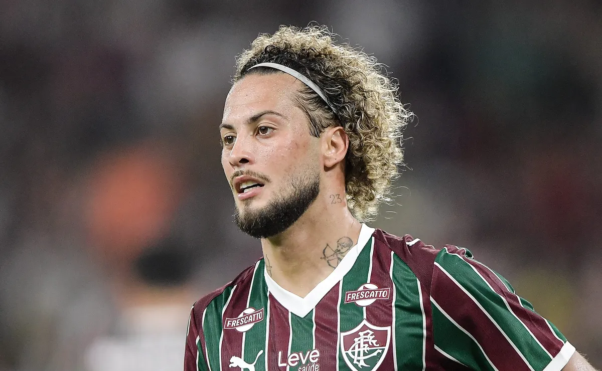 Guga destaca importância dos veteranos do Fluminense: “Jogadores extremamente exemplares”
