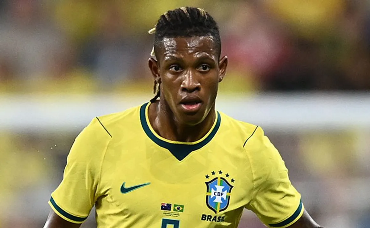 Danilo volta ao Botafogo em alta após ser titular nos três amistosos da Seleção Brasileira