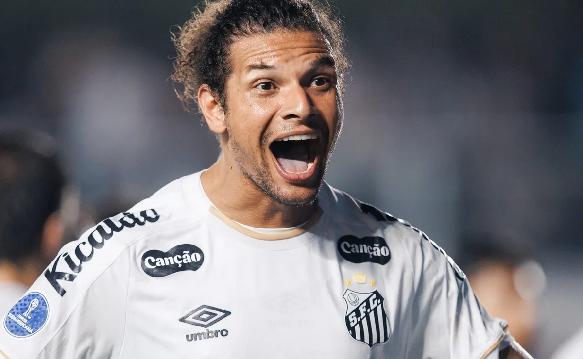 Análise: Willian Arão cresce no Santos e mostra para Cuca que não pode sair do time titular