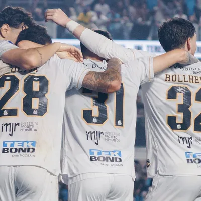 Opinião: Torcida precisa apoiar o Santos até o fim