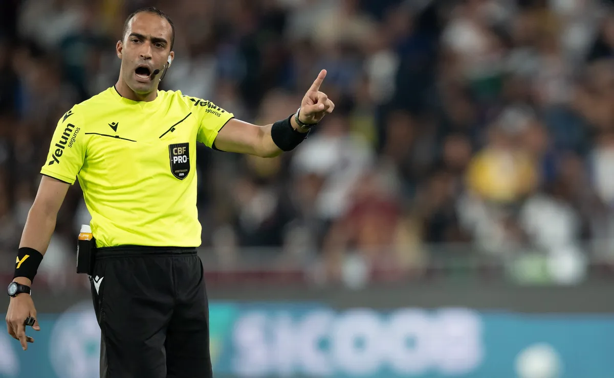 Escalado para duelo com o Remo, árbitro apitou único triunfo do Grêmio sobre o Mirassol em histórico marcado por polêmicas