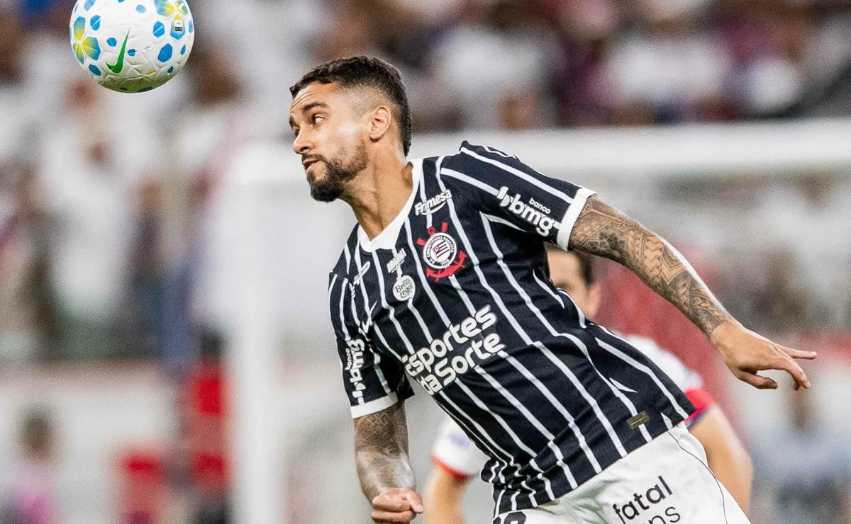 Corinthians ainda não conversa com Matheus Pereira por permanência para 2027