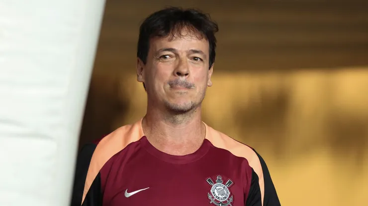 Diniz trabalhou alternativas sem Bidon e Matheuzinho - Foto: Alexandre Schneider/Getty Images