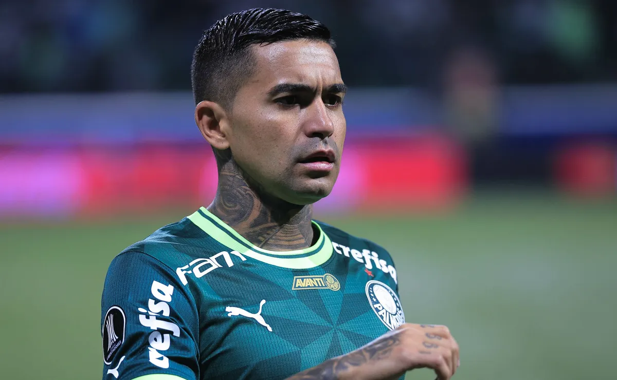 Leila recoloca Dudu no centro de uma conta de R$ 20 milhões que expõe lição ao Palmeiras