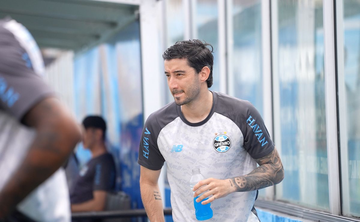 Grêmio encerra preparação em Belém com Villasanti para enfrentar o Remo