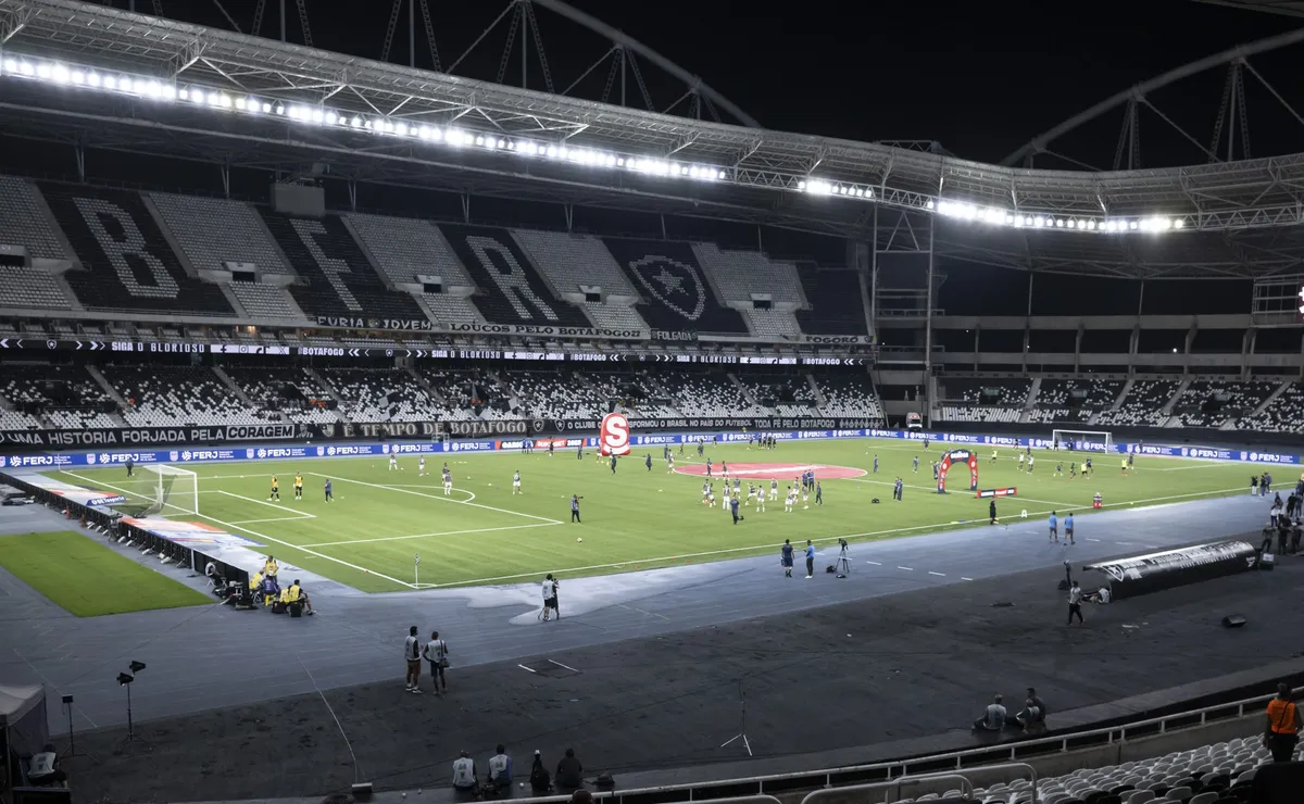 Botafogo abre setor com 4 mil ingressos para vascaínos e explica decisão
