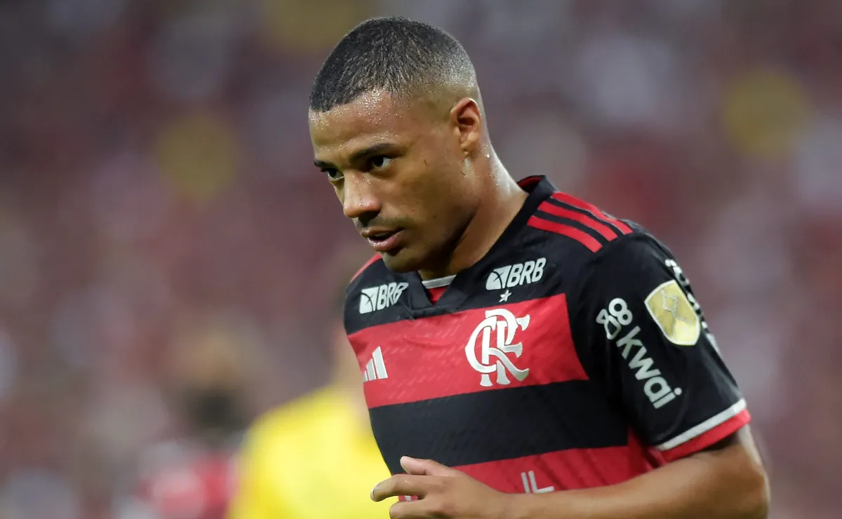 De La Cruz exalta momento no Flamengo e se diz pronto para a vaga de Arrascaeta
