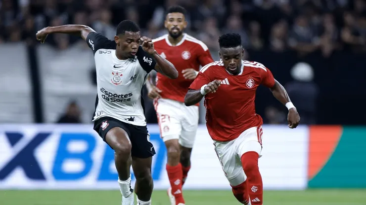 Corinthians deve mudar ataque contra o Internacional e André pode perder vaga - Foto: Marcello Zambrana/AGIF