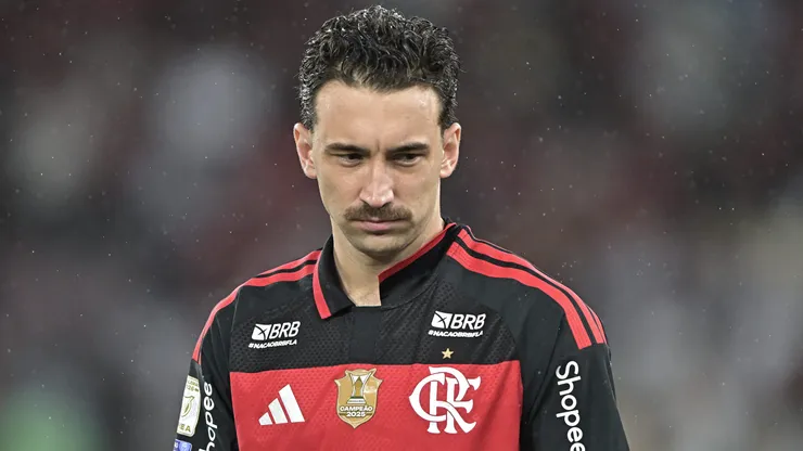 Leo Ortiz jogador do Flamengo durante partida contra o Corinthians no estadio Maracana pelo campeonato Brasileiro A 2026.