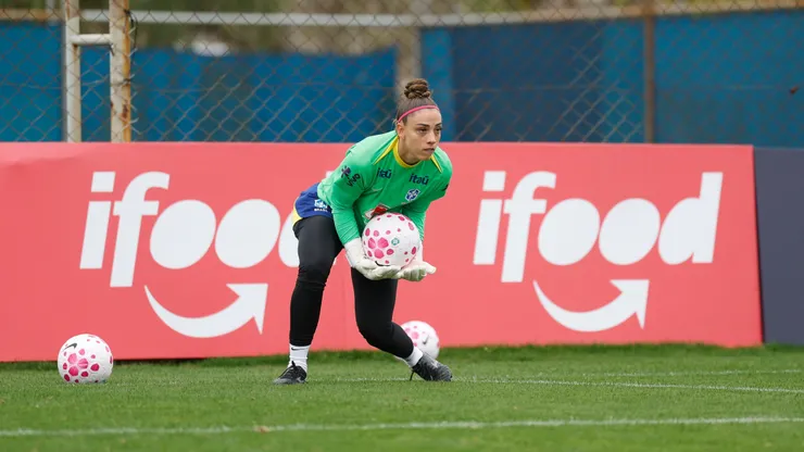 Yanne durante treino na Seleção Brasileira. Foto: Luciana Vermell/CBF