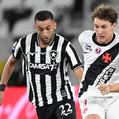 Vasco vence o Botafogo por 2 a 1 no Nilton Santos