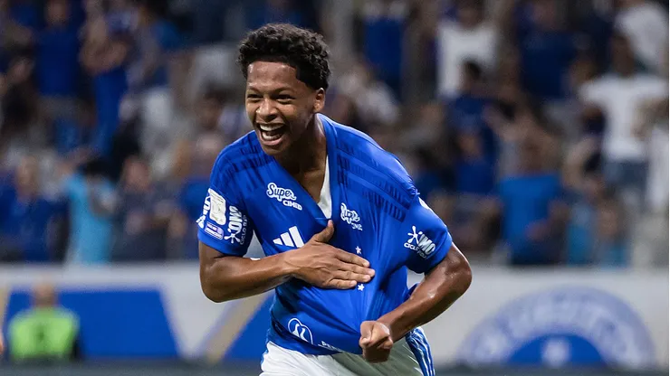 Zé Lucas, volante do Cruzeiro