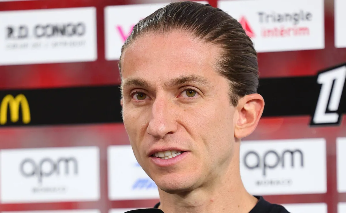 Entrevista de Filipe Luís: Técnico do Monaco detalha polêmica com Pedro e projeta futuro na Europa
