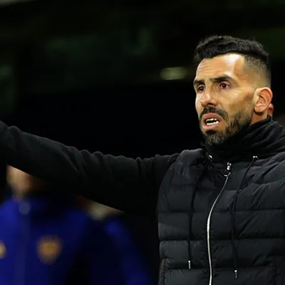 Corinthians não cogita contratar Tévez como substituto de Diniz