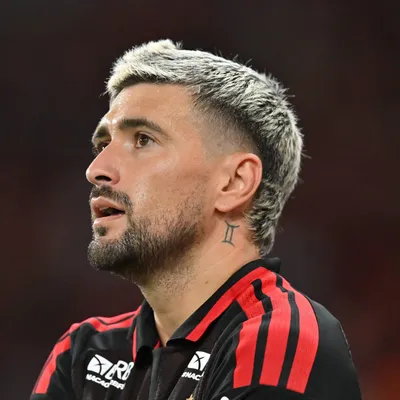 Arrascaeta tem tido boa recuperação após cirurgia no punho